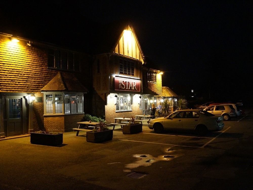 The Star Inn ลิงฟิลด์ ภายนอก รูปภาพ